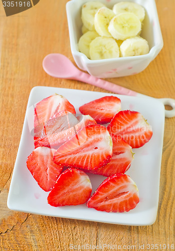 Image of strawberry and banana