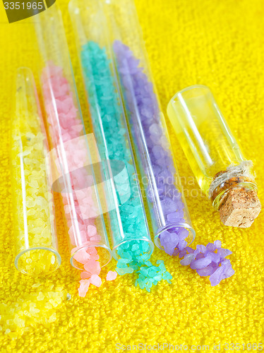 Image of color salt