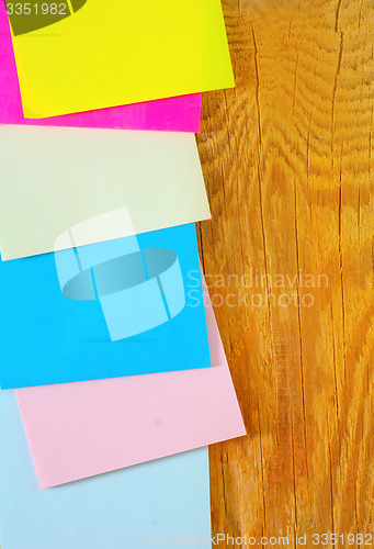 Image of color sheets for note