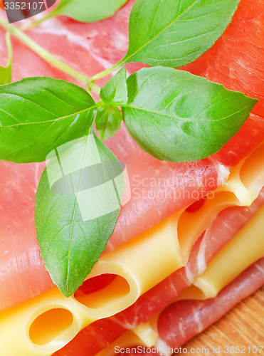 Image of cheese and ham