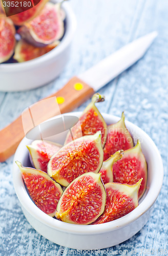 Image of fresh figs