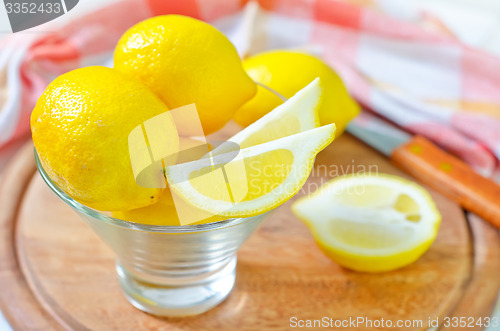 Image of lemons