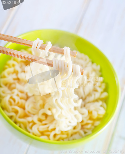 Image of noodles