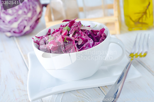 Image of salad with blue cabbage