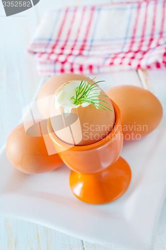 Image of boiled eggs