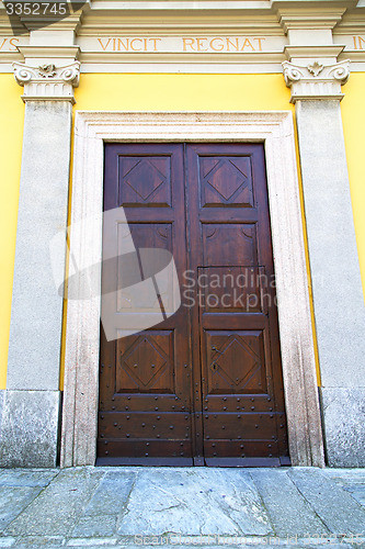 Image of  italy  lombardy     in  the milano old     closed brick   