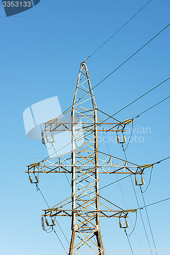 Image of High voltage power line.