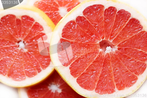 Image of cut grapefruit