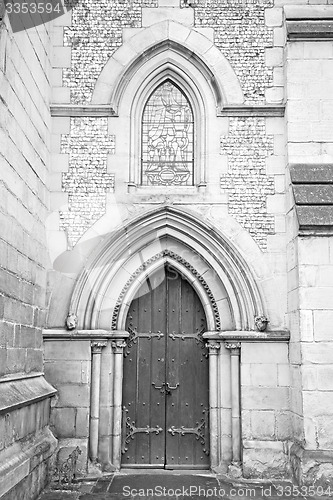 Image of door southwark  cathedral in london england old construction and
