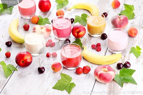 Image of fruity smoothie