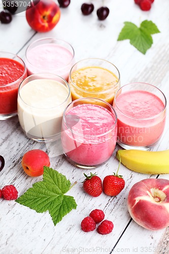 Image of fruity smoothie