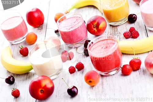 Image of fruity smoothie