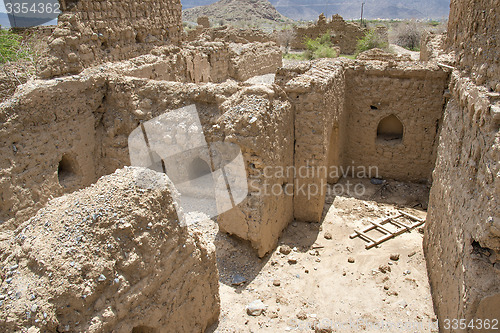 Image of Ruins in Tanuf Oman
