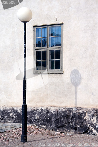 Image of Lamp with a shadow