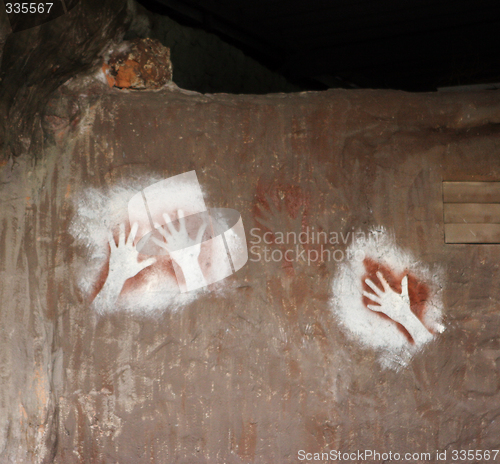 Image of In Australian Aboriginal cave art hands are the most common moti