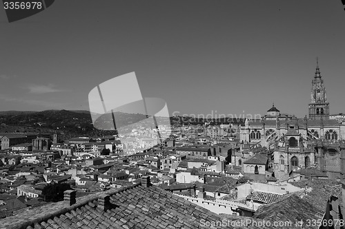Image of Toledo from the top in Black and white
