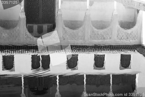 Image of Reflection in the water of the Alhambra