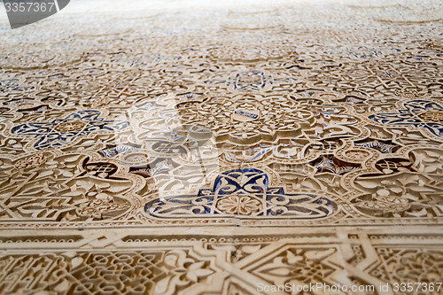 Image of Carvings from down to up