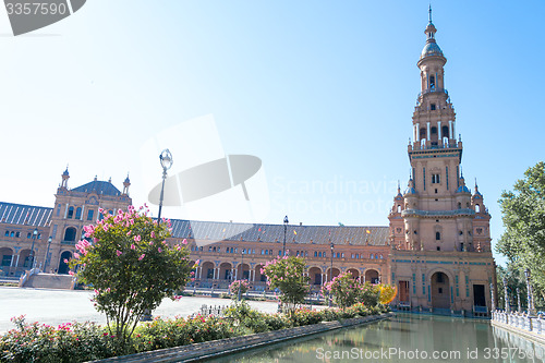 Image of Minaret on Spain square