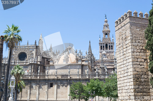 Image of Santa Maria de la Sede Cathedral and giralda in Seville