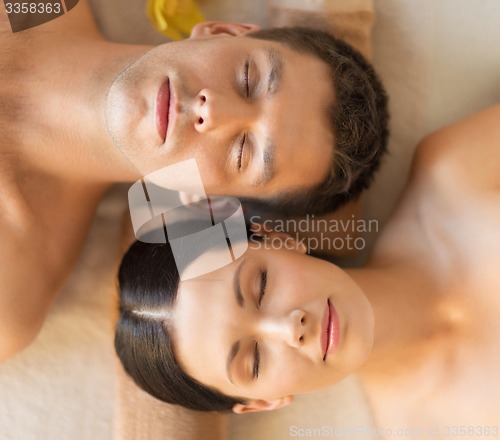 Image of couple in spa