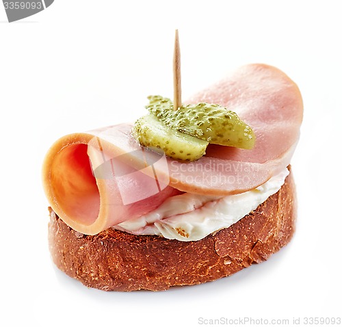 Image of toasted bread with ham and cream cheese