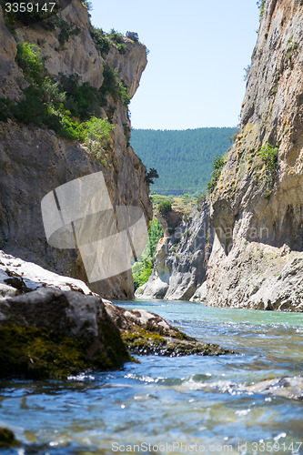 Image of Irati river in lumbier