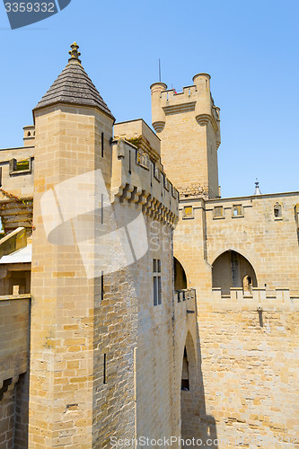 Image of Arches in olite