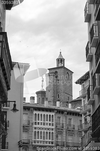 Image of San Saturnino church inblack and white