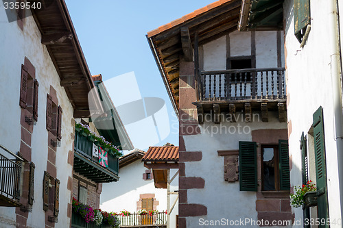 Image of Houses in Elizondo