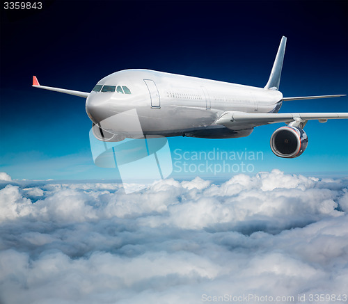 Image of Passenger Airliner in the sky