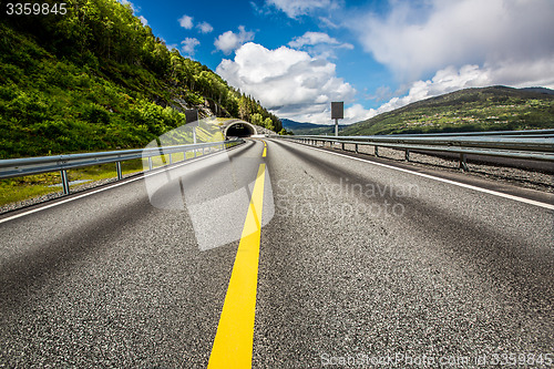 Image of Road in Norway