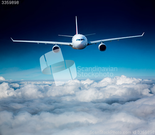 Image of Passenger Airliner in the sky