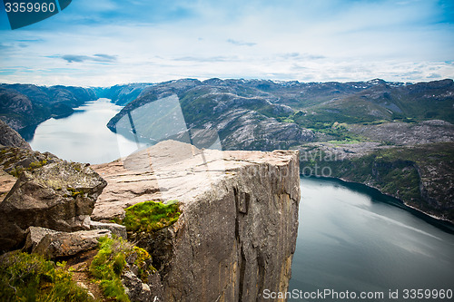 Image of Preikestolen or Prekestolen