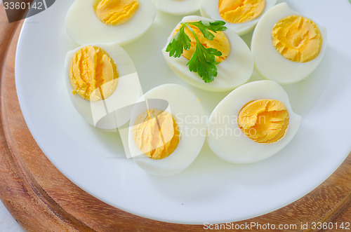 Image of boiled eggs