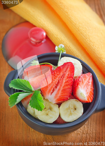 Image of salad from strawberry and banana