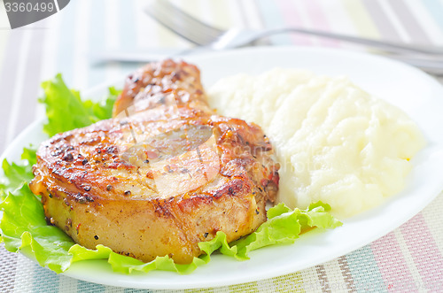 Image of steak with mashed potato