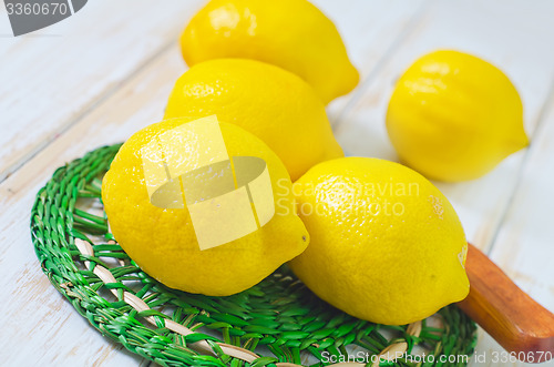 Image of fresh lemons