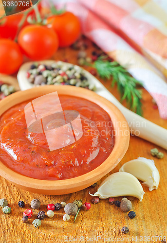 Image of tomato sauce