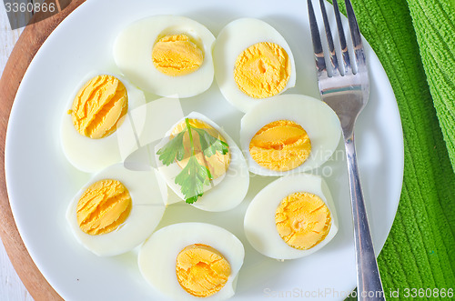 Image of boiled eggs