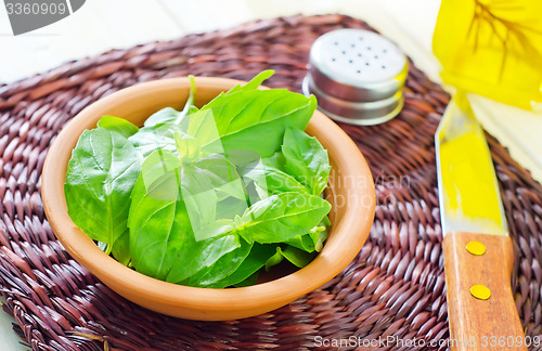 Image of fresh basil