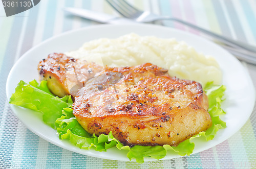 Image of steak with mashed potato