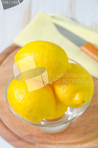 Image of fresh lemons