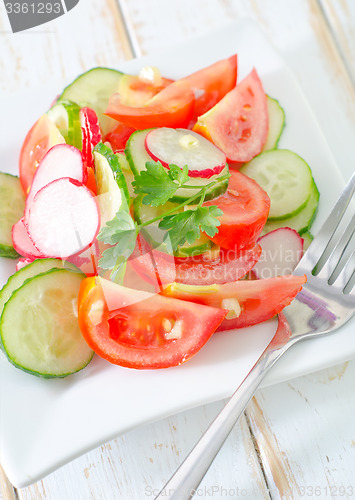 Image of fresh salad