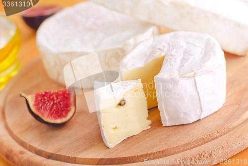 Image of camembert