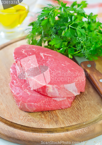 Image of raw  meat