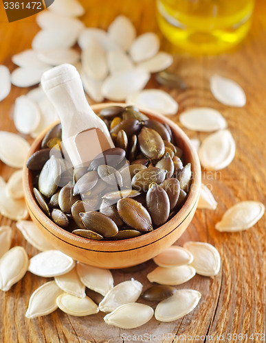 Image of pumpkin seed