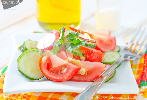 Image of fresh salad