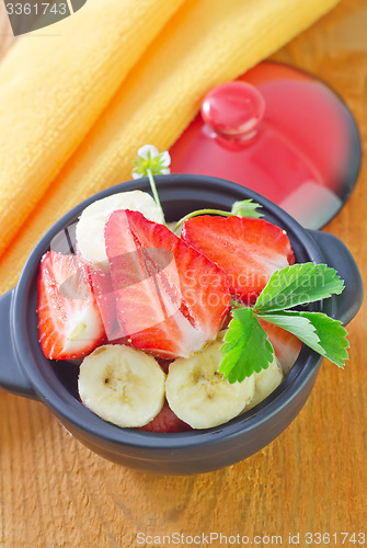 Image of salad from strawberry and banana
