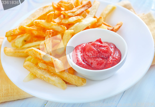 Image of potato fries with sauce